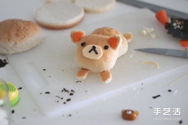 How can I be willing to eat you when you make a super cute lazy bear burger~