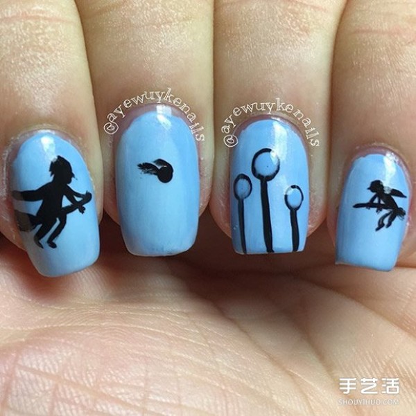 Harry Potter nail polish! Does it make magic after applying it? 