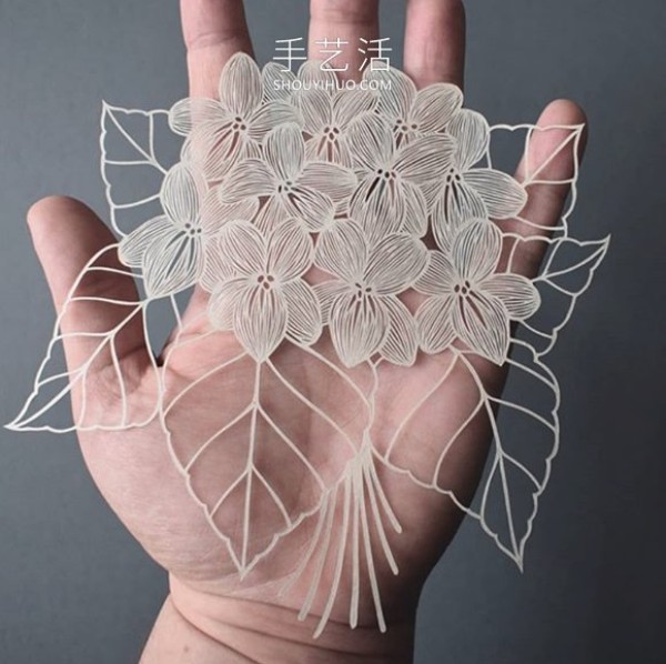 Exquisite rice paper sculptures as thin as cicadas wings! Handmade creations on paper