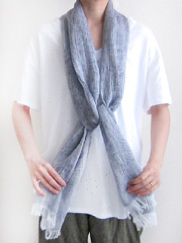 A comprehensive collection of various ways to tie a scarf, and 60 ways to tie a long scarf