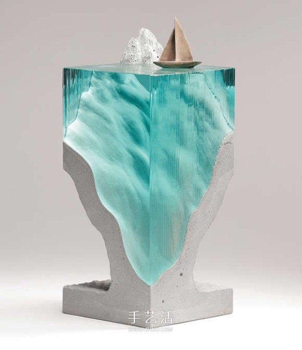 Use hand-cut glass to simulate a clear underwater world