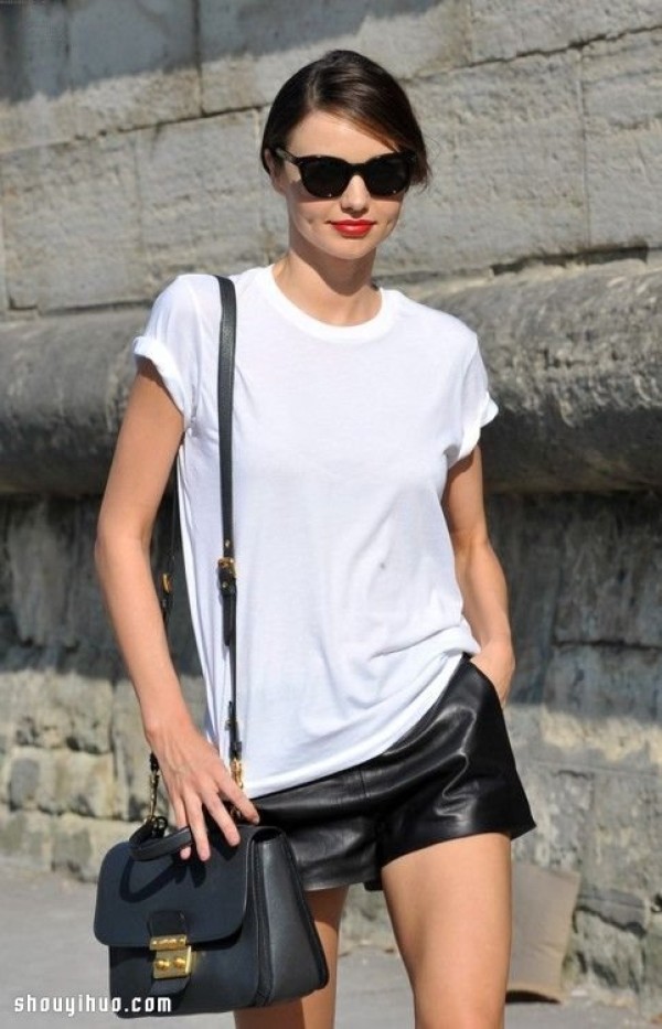 Simple pure white fashion with six unique styles for girls to wear white T-shirts