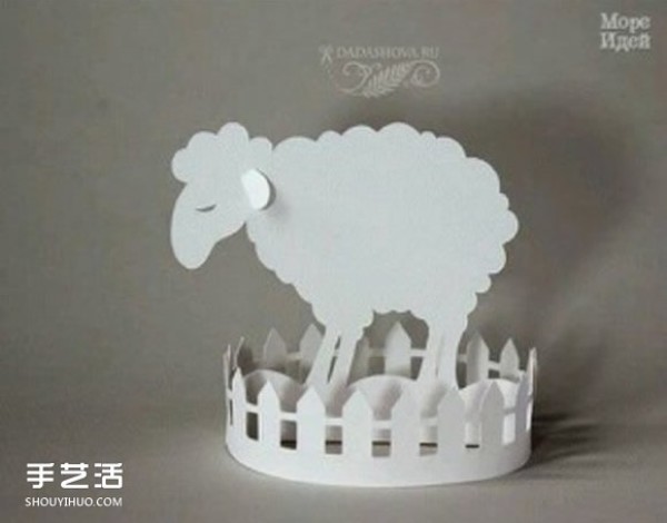 The step-by-step tutorial of paper-cutting sheep for children is a simple three-dimensional sheep paper-cutting expansion picture