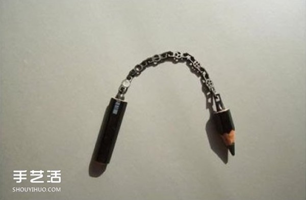 Super difficult pencil lead carving pictures, master-level pencil lead handmade products