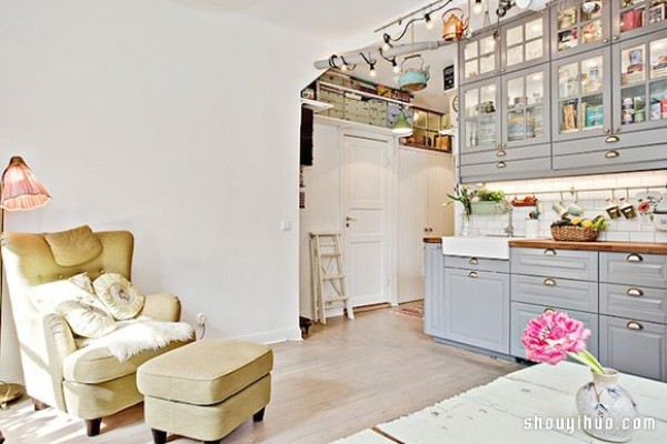 Small space makes great use of! Swedish 36-square-meter country-style apartment kitchen