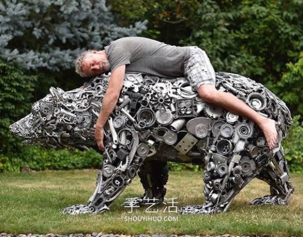 Reusing scrap metal such as bolts to make life-size animal sculptures