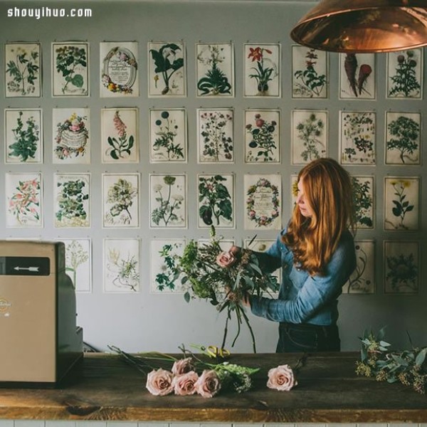 Neoclassical rustic retro floral shop layout design in a British town