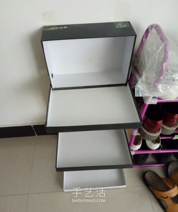 Tutorial on how to make a simple shoe rack by using waste shoe boxes