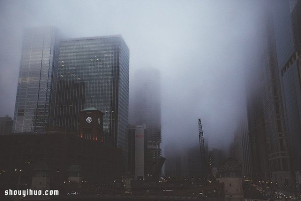 The citys beautiful sigh is shrouded in fog, the windy city of Chicago