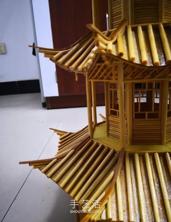 Tutorial on how to make ancient pagodas with disposable chopsticks