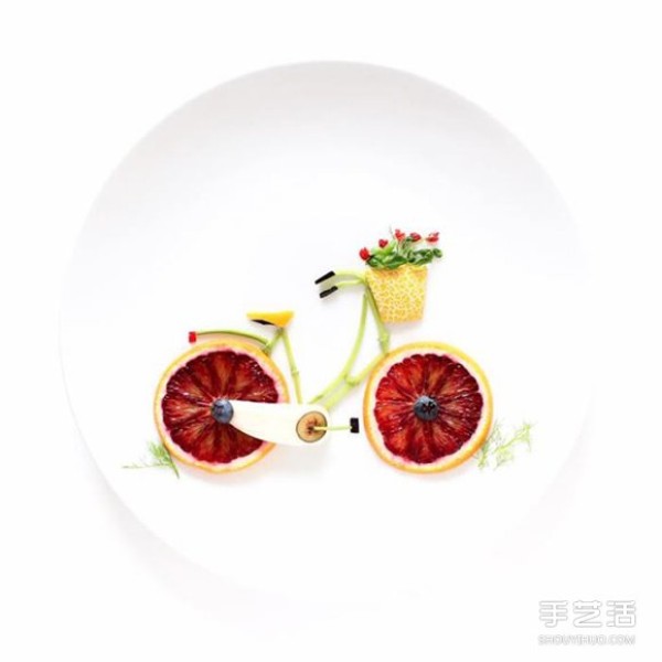 Artistic creative DIY on the plate allows the ingredients to be arranged in beautiful patterns