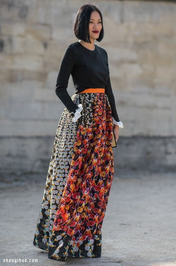 Maxi Skirt exudes charming charmAwesome floor-length long skirt outfit