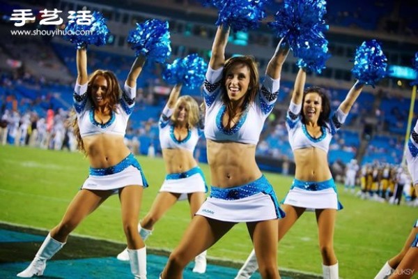 Here comes the eye-candy! Picture gallery of hot cheerleading girls for you to see~