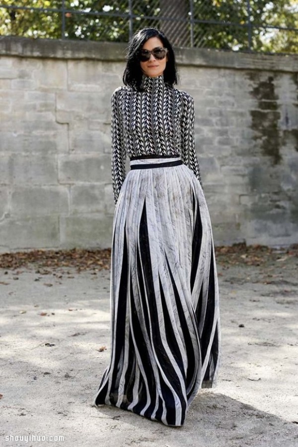 Maxi Skirt exudes charming charm in floor-length long skirts