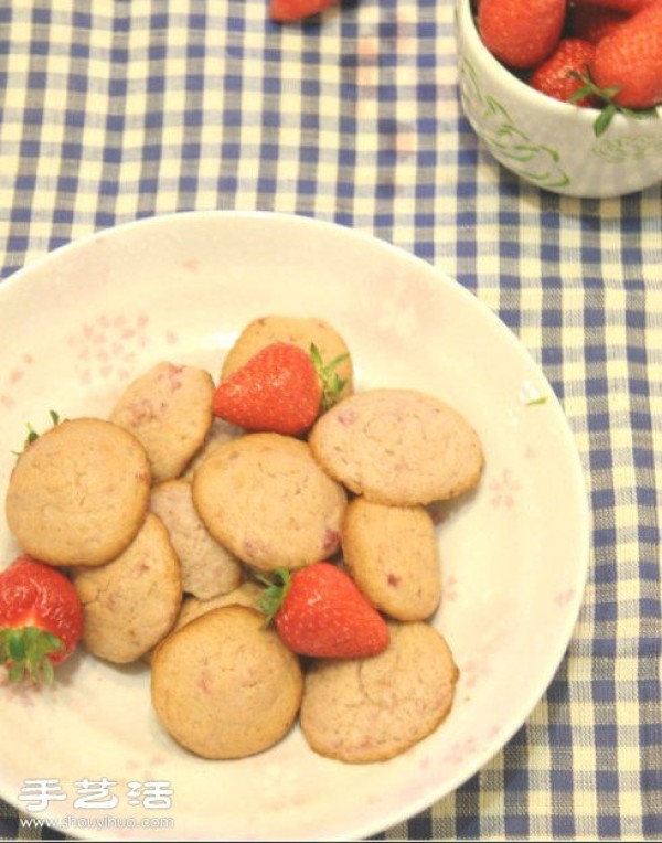 How to make strawberry soft cookies, homemade strawberry soft cookies