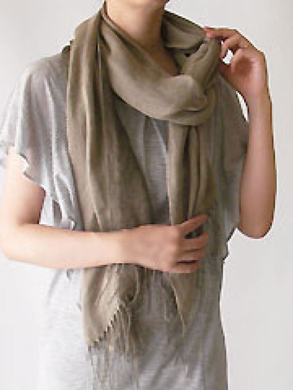 A comprehensive collection of various ways to tie a scarf, and 60 ways to tie a long scarf