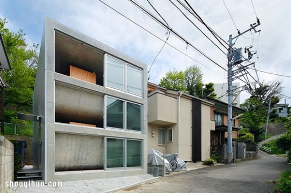 Japanese folding screen Ura House: wonderful floor recessed overlapping design