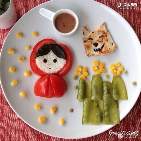 A Brazilian mother DIYs creative platters for her picky daughter