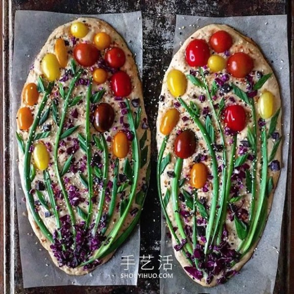 She carved exquisite designs into the bread she made by herself