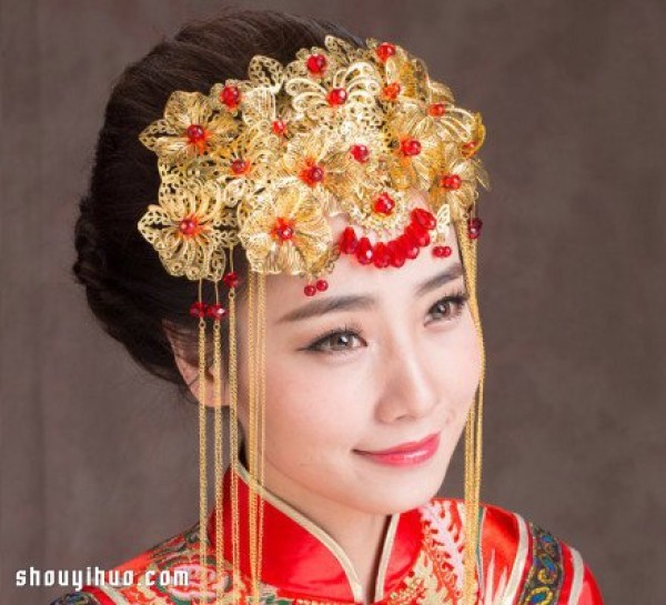 The gorgeous Chinese-style retro wedding bridal headwear is so beautiful! 