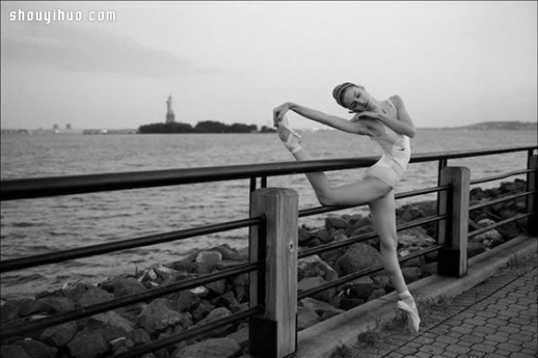 The graceful ballet postures outside the pointe art stage under the camera