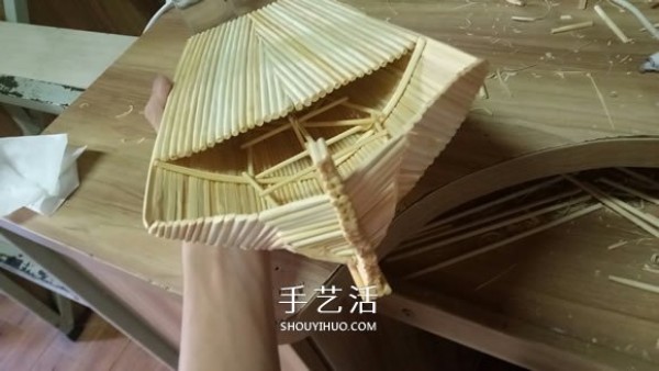 The ancient warship model is hand-made with disposable chopsticks