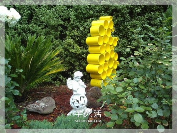 Tutorial on making garden sculptures from PVC pipes, how to make homemade PVC pipe sculptures