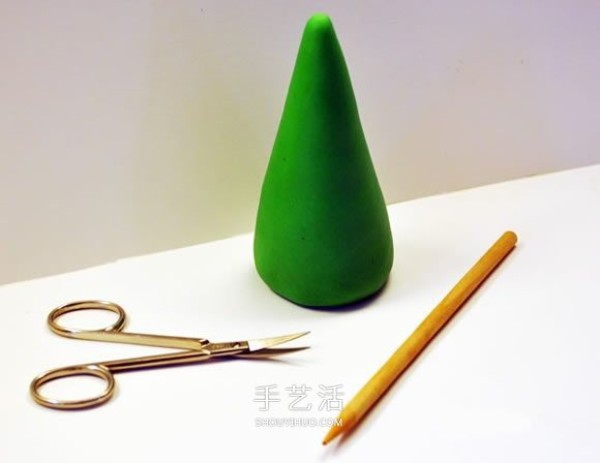 How to make a simple clay Christmas tree, DIY ultra-light clay Christmas tree illustrations