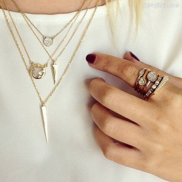 13 ways to wear rings to make you a fashion jewelry expert