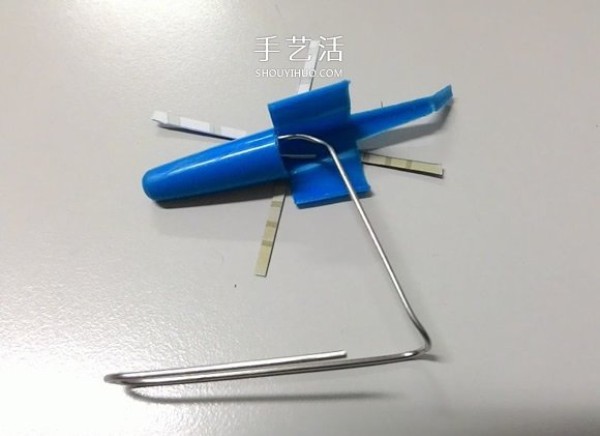 How to make a helicopter model with a ballpoint pen cap