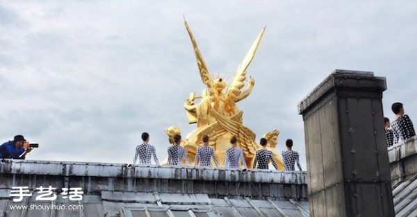 New York Ballets pirouette on the roof of the Opera House