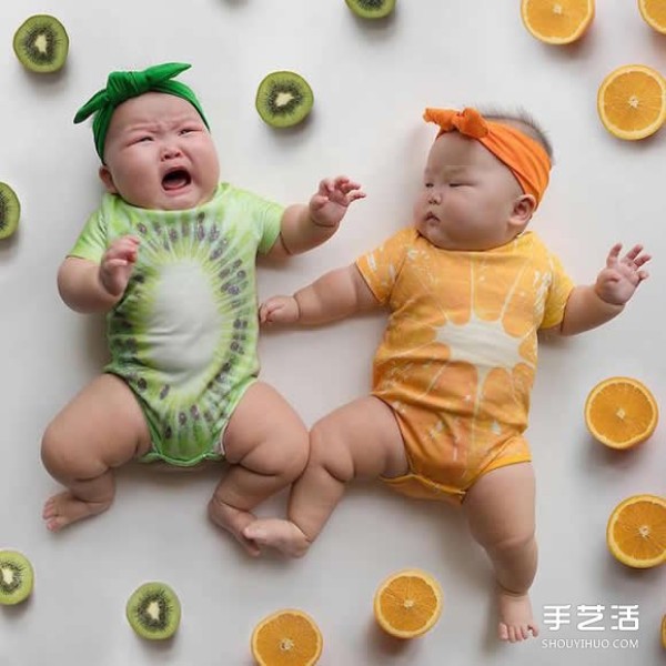 Photography of 8-month-old twin sisters of a popular star who was born prematurely