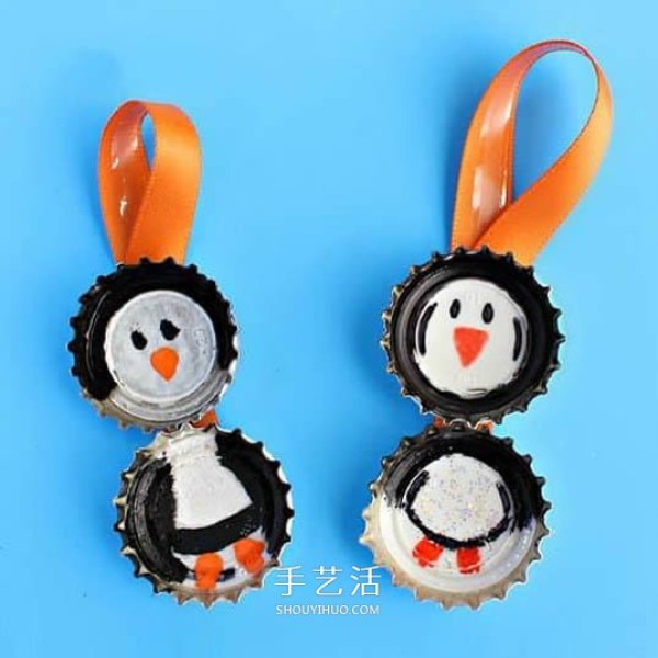 How to make handmade Christmas penguin ornaments with beer bottle caps