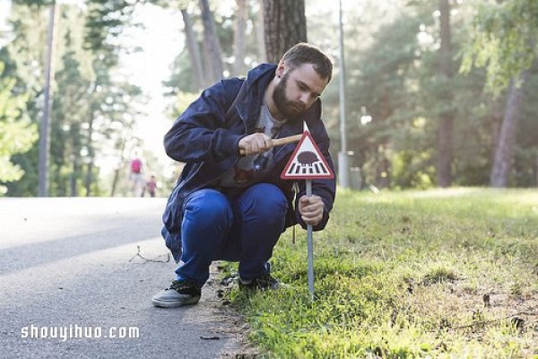 Lithuanias warm mini road sign for animal residents