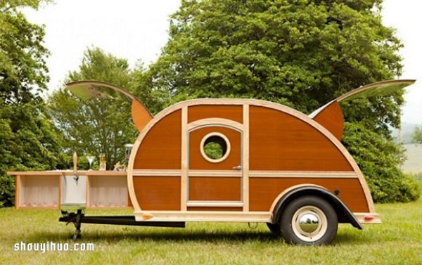 Camper van concept mobile bar designed to open outdoor parties at any time