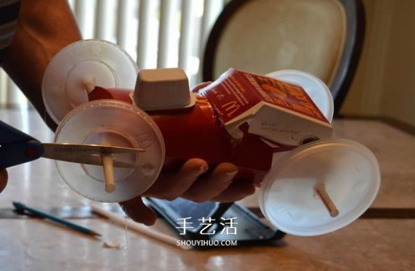 McDonalds packaging boxes are used to make a hand-made cool racing car model