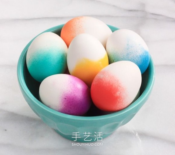 45 Creative Designs to Transform Regular Eggs into Easter Eggs