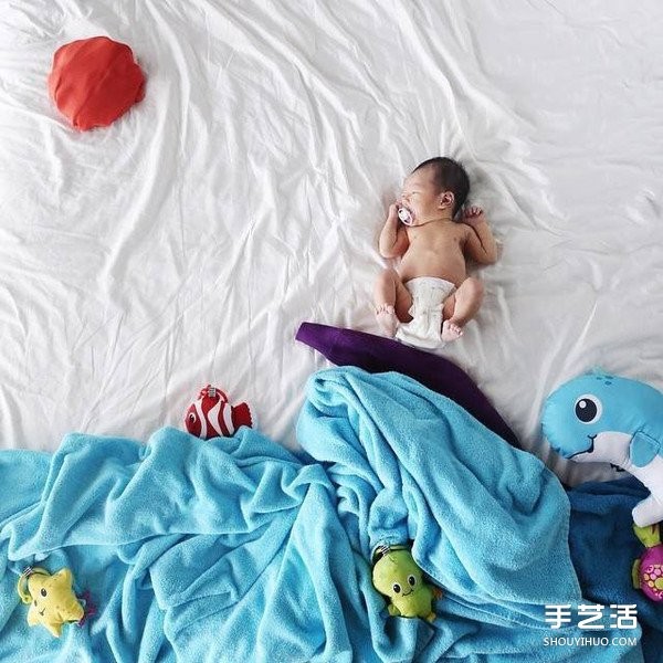 Babys cute and creative photo DIY starts the first big adventure in life