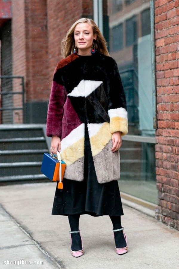 New York Fashion Week Street Photos of Winter Fashion Womens Wearing to Keep Out the Cold