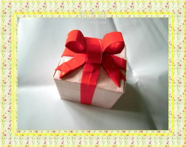 Only one piece of paper! Illustrated steps of origami bow gift box