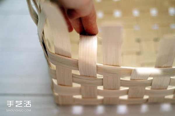 Ratan storage basket tutorial, detailed explanation of handmade rattan storage basket, DIY illustration