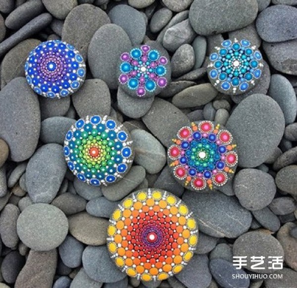 Pebble painting art, stone painting artwork with ethnic style