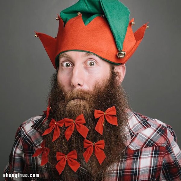 12 Weird Christmas Beards for Bearded Men to DIY! 