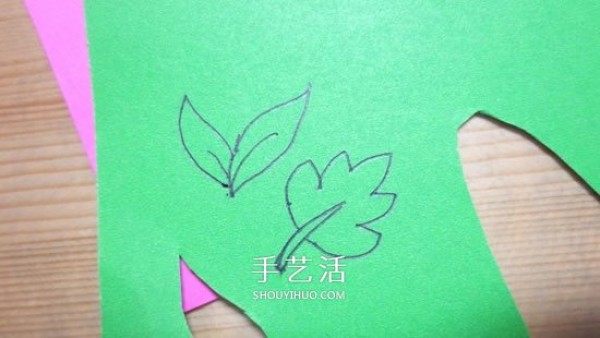 The simplest illustration of how to fold a paper rose, a little cute! 