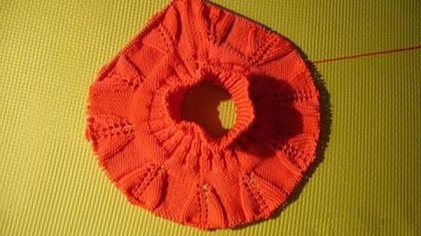 The weaving method of the leaf bag and the tutorial of the stick knitted leaf bag