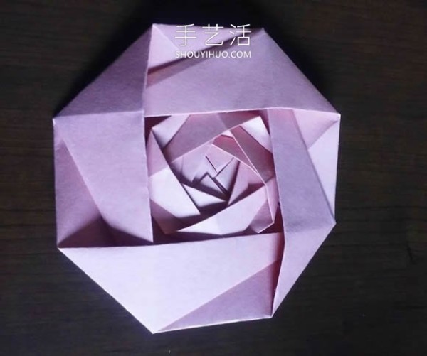 Complex designs can be combined! Simple flat rose origami tutorial