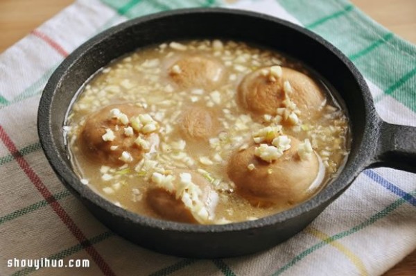 How to make baked mushrooms with garlic chicken sauce and make homemade baked mushrooms with seafood flavor