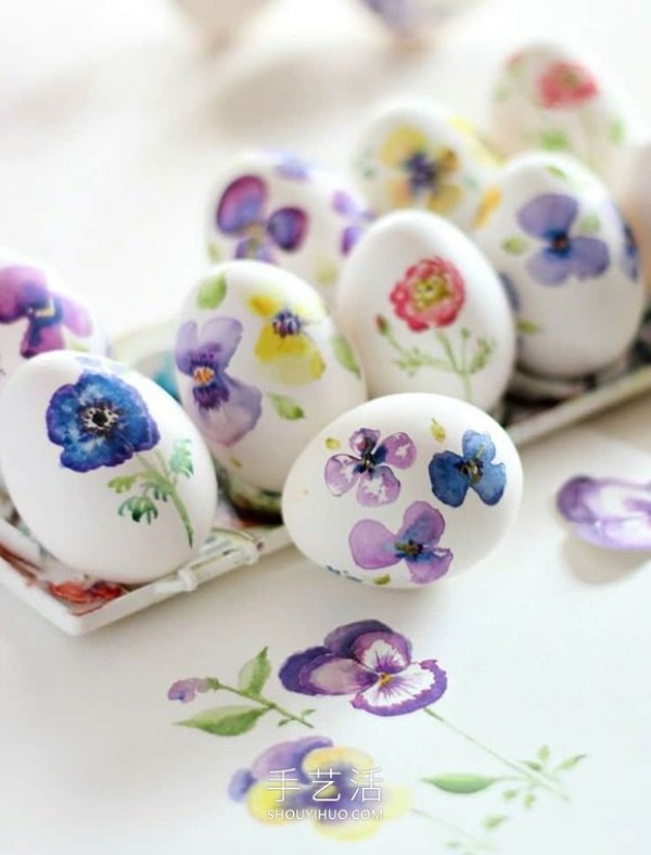 45 Creative Designs to Transform Regular Eggs into Easter Eggs