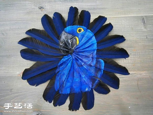 Soul-filled Indian-style feather painting handicrafts