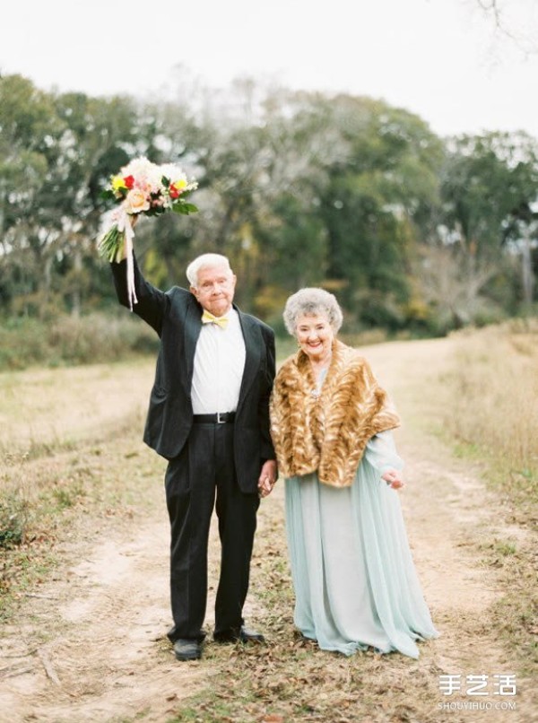 The most romantic thing: A sweet couple who has been married for 65 years retakes their wedding photos